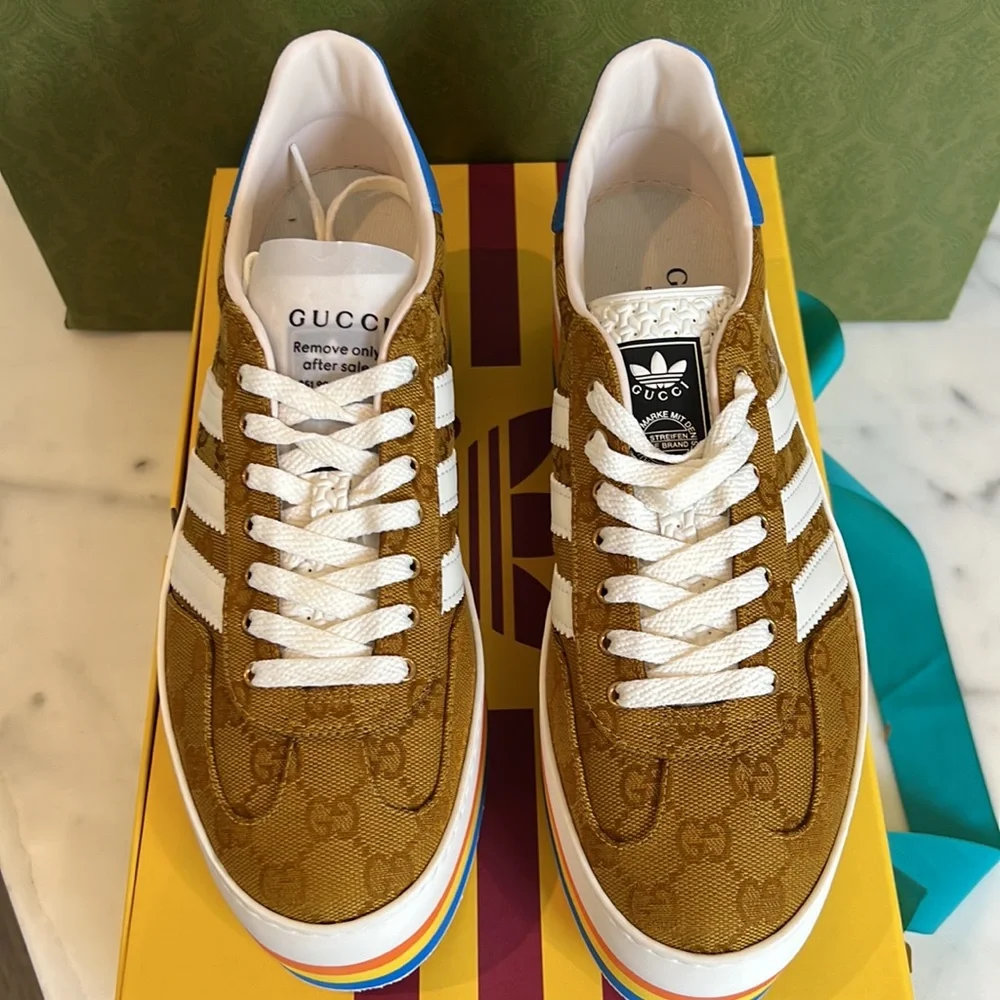 adidas gazelle silver green womens Adidas x Gucci Gazelle Sneaker B main image 0